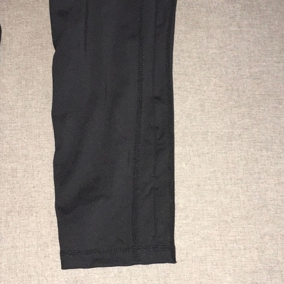 Joy Lab size small gym workout exercise yoga 3/4 length pants black - Picture 7 of 14